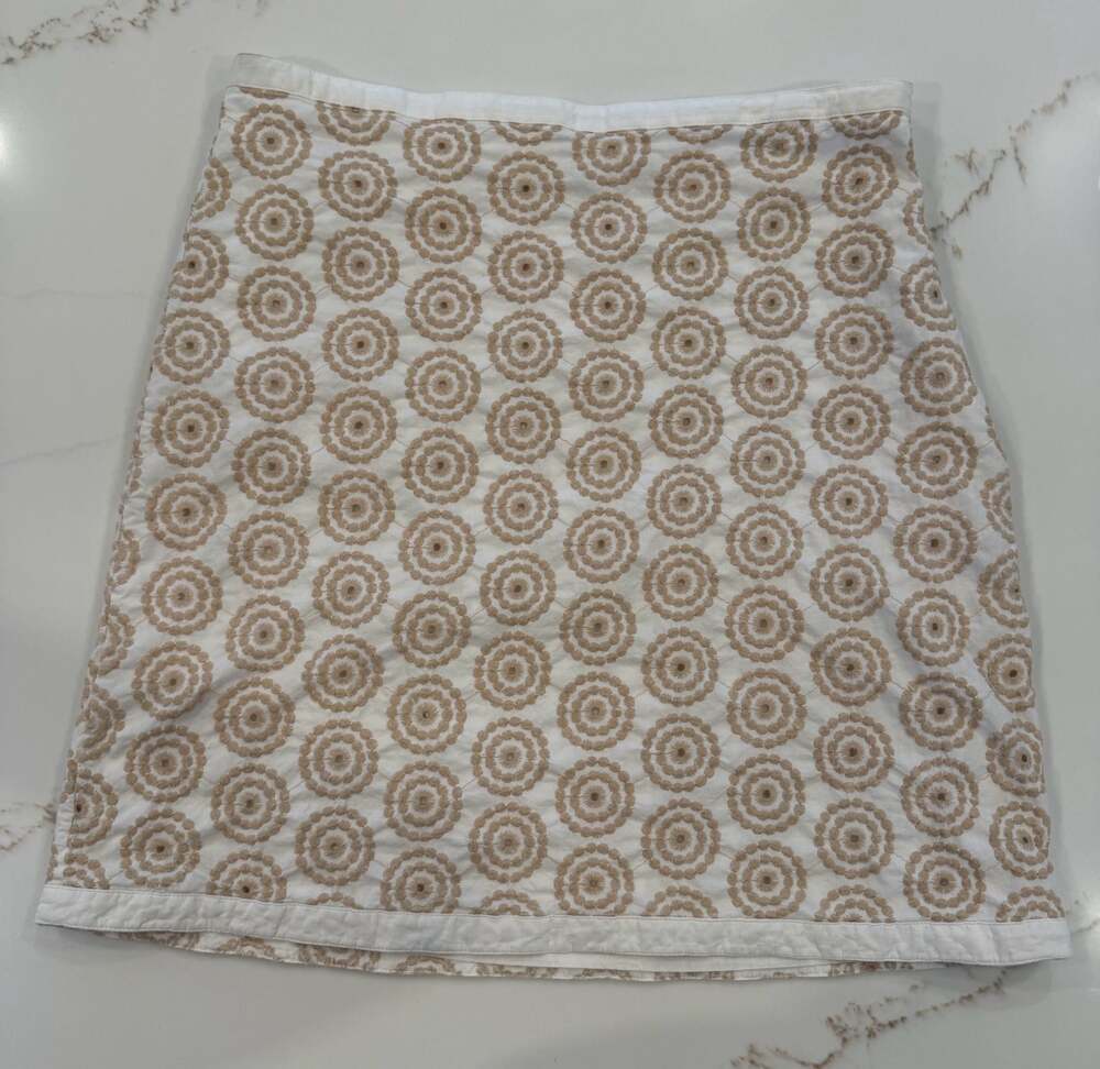 Boden White Tan Circular Embroidered Mini Skirt Size US 8L